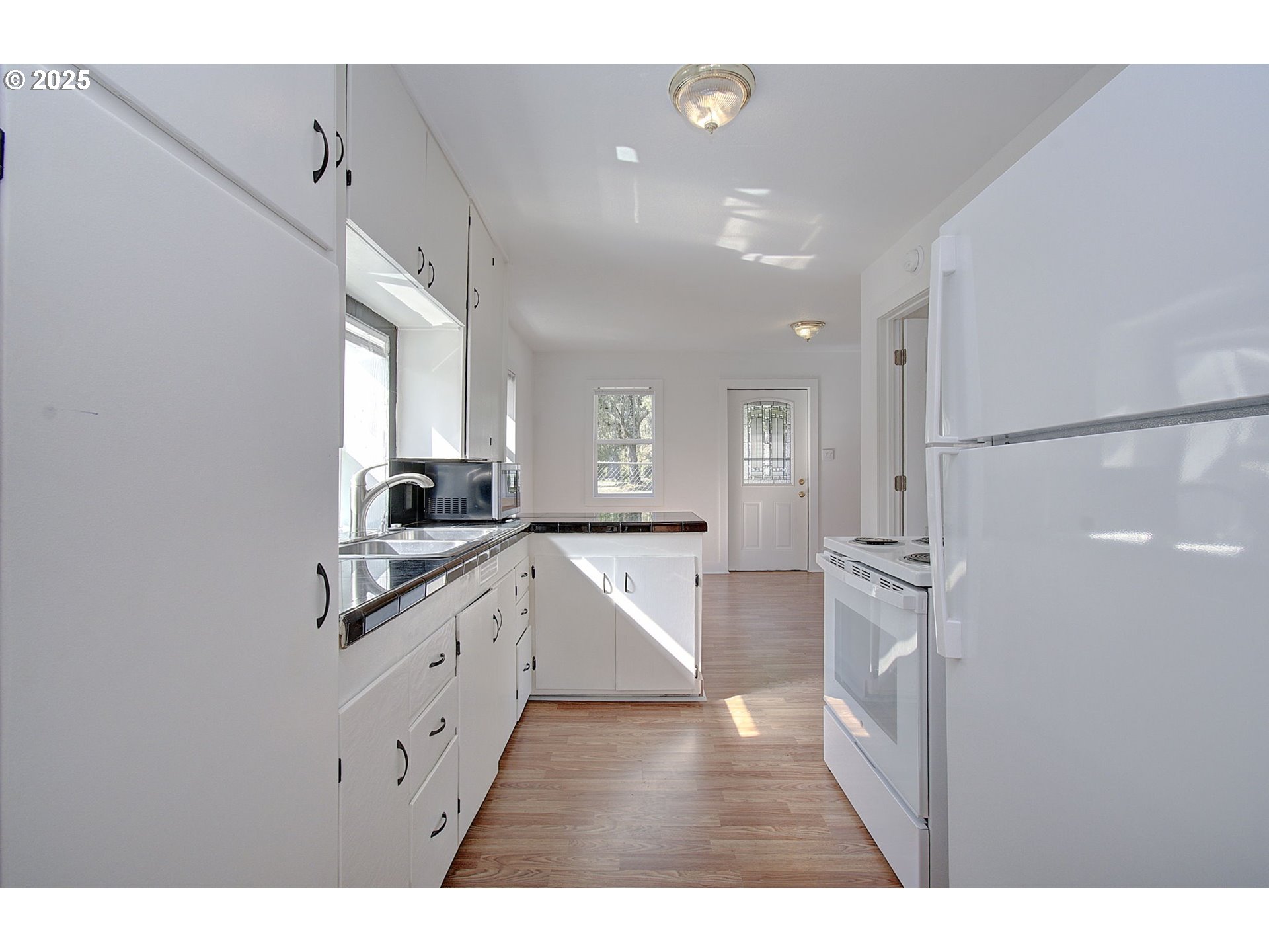 634 Northwest 5th Avenue Camas, WA 98607 - Photo 9 of 30