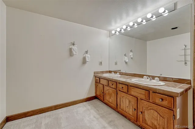 $3,125,000 | 6575 East Ida Avenue, Greenwood Village, CO 80111