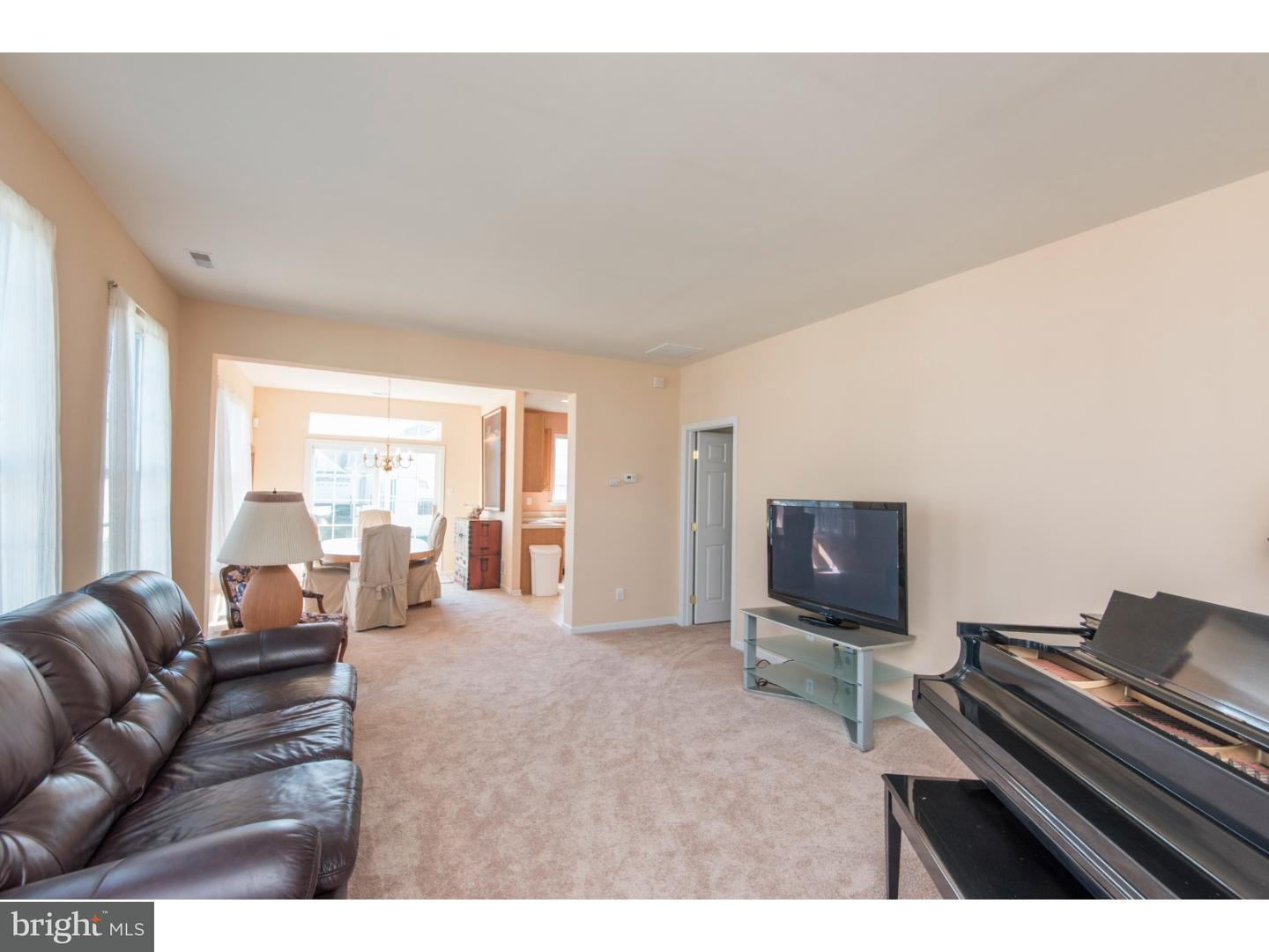 1661 Boxwood Road Garnet Valley, PA 19060 - Photo 4 of 23 Gallery Image 4
