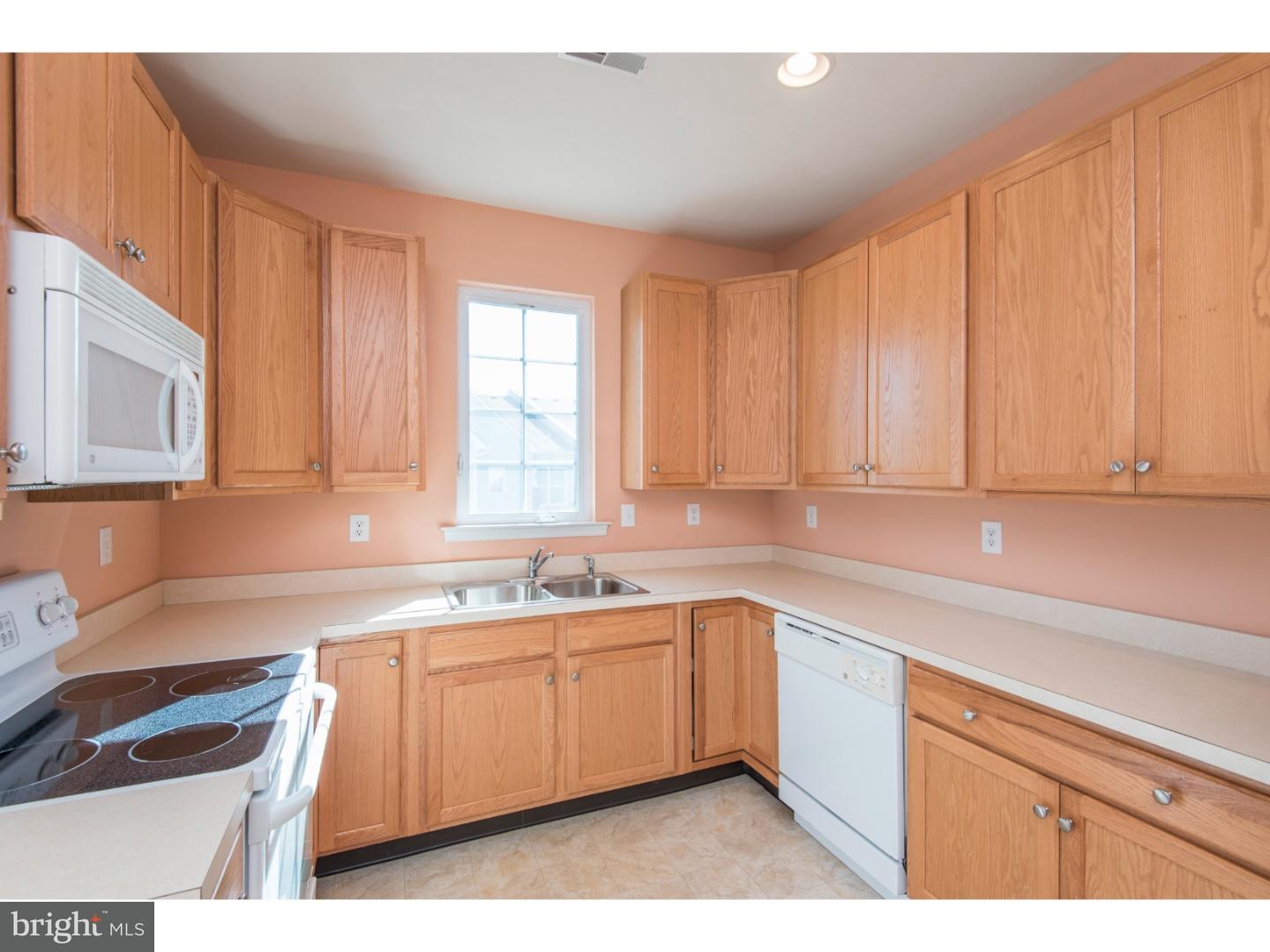 1661 Boxwood Road Garnet Valley, PA 19060 - Photo 8 of 23 Gallery Image 8