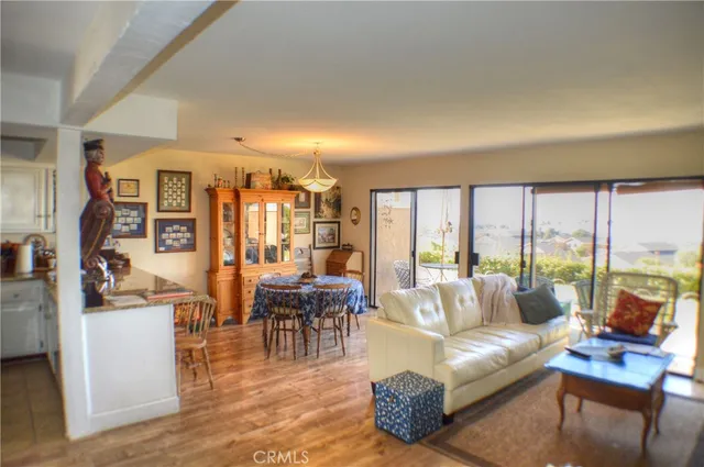 $3,600 | 146 Avenida Baja, San Clemente, CA 92672