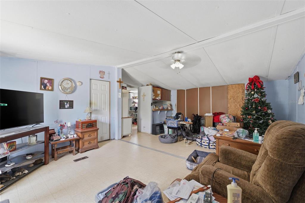 4267 Neff Lake Road Brooksville, FL 34602 - Photo 8 of 34