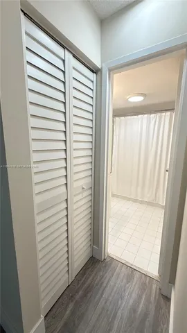 $1,600 | 2935 Northeast 163rd Street, Unit 3P, North Miami Beach, FL 33160