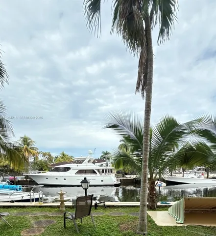 $1,600 | 2935 Northeast 163rd Street, Unit 3P, North Miami Beach, FL 33160