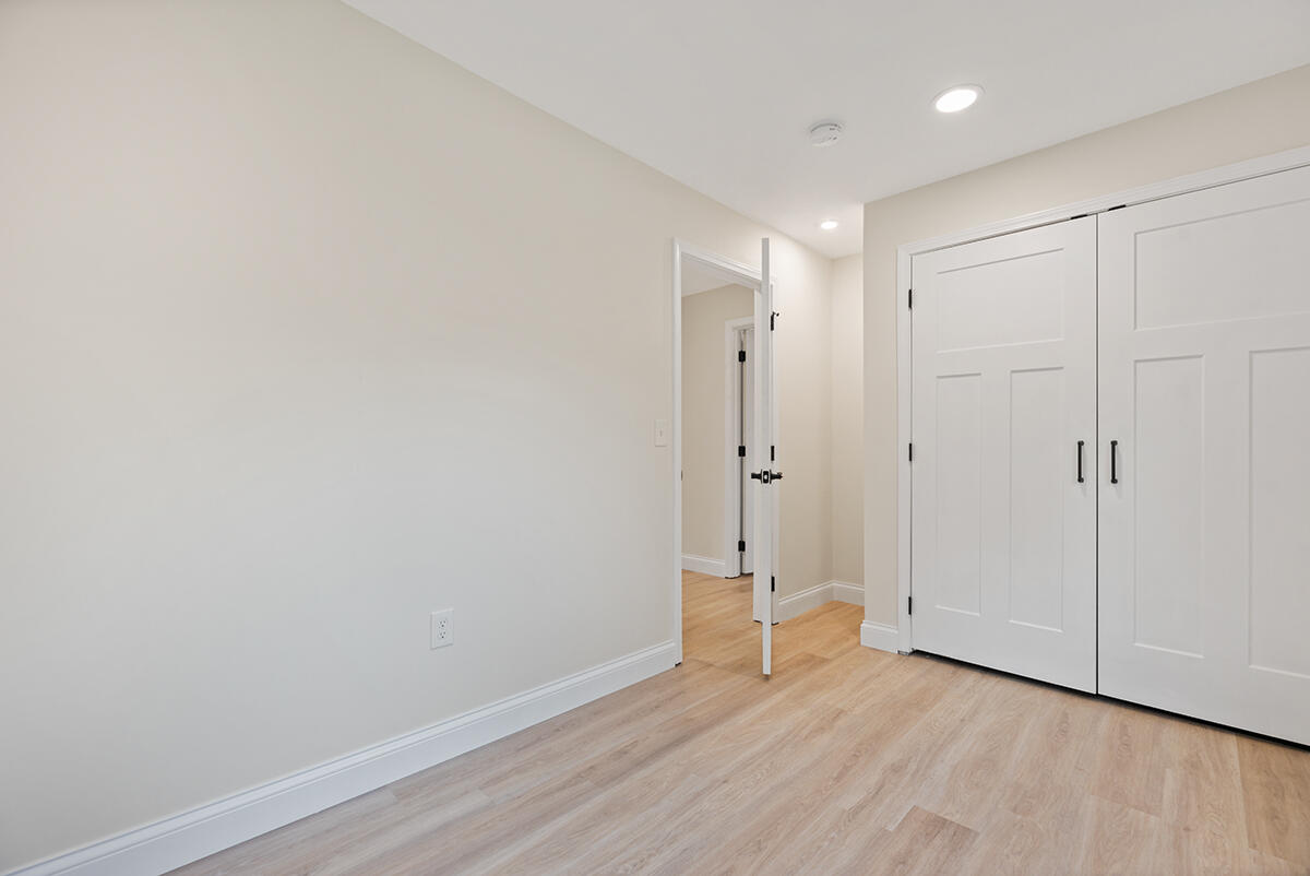 102 Marion Road Oak Ridge, TN 37830 - Photo 19 of 25 Bedroom 2