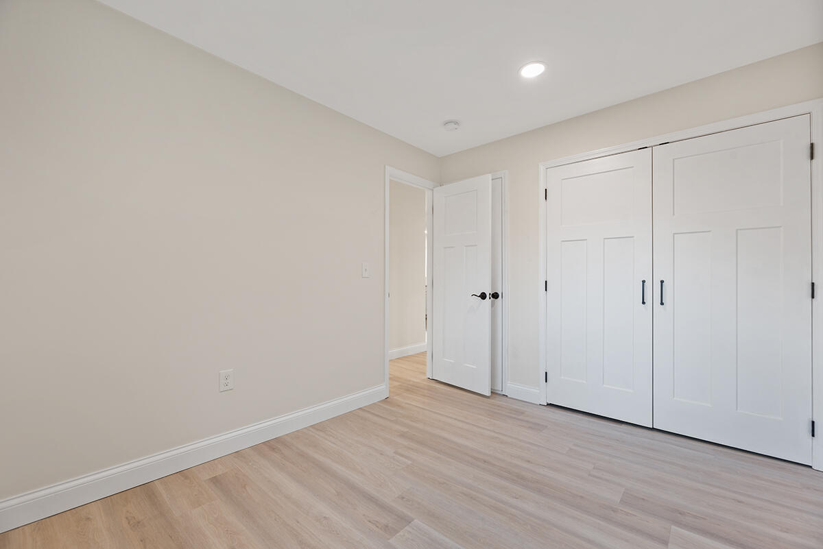 102 Marion Road Oak Ridge, TN 37830 - Photo 21 of 25 Bedroom 3