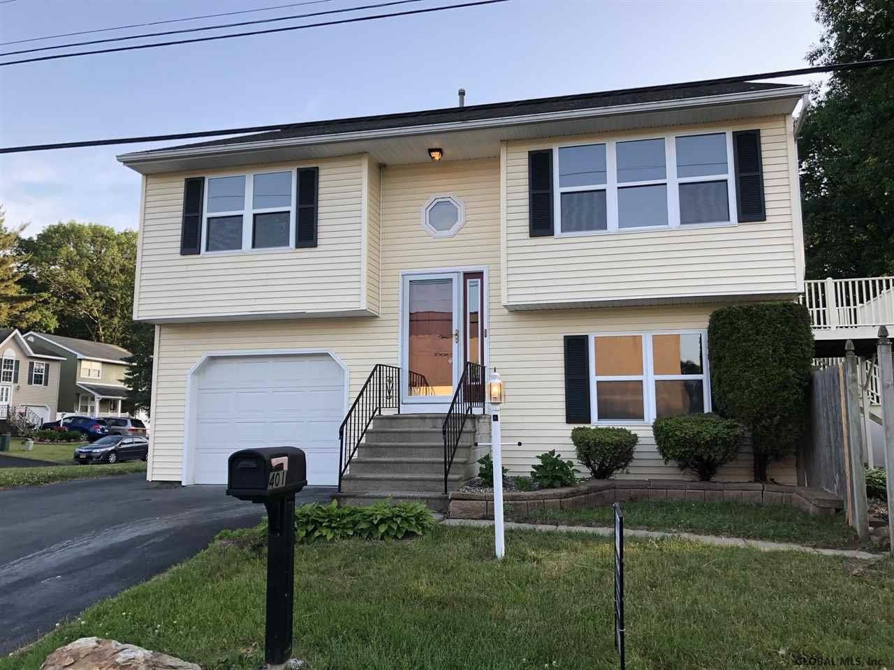 401 Chadwick Road Schenectady, NY 12304 - Photo 1 of 43 Photo 1