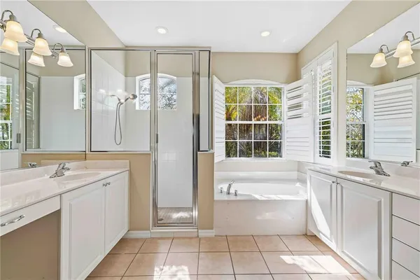 $599,900 | 7714 Ashley Circle, Bradenton, FL 34201
