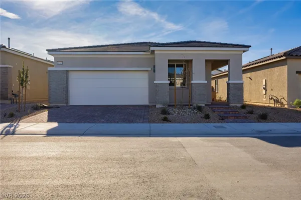 $2,500 | 8385 Vanhoy Crk Street, Las Vegas, NV 89166