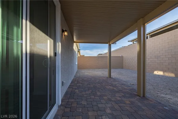 $2,500 | 8385 Vanhoy Crk Street, Las Vegas, NV 89166