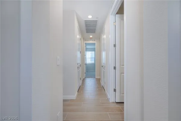 $2,500 | 8385 Vanhoy Crk Street, Las Vegas, NV 89166