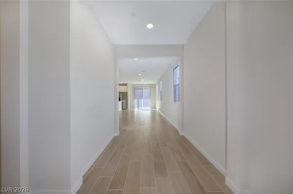 $2,500 | 8385 Vanhoy Crk Street, Las Vegas, NV 89166