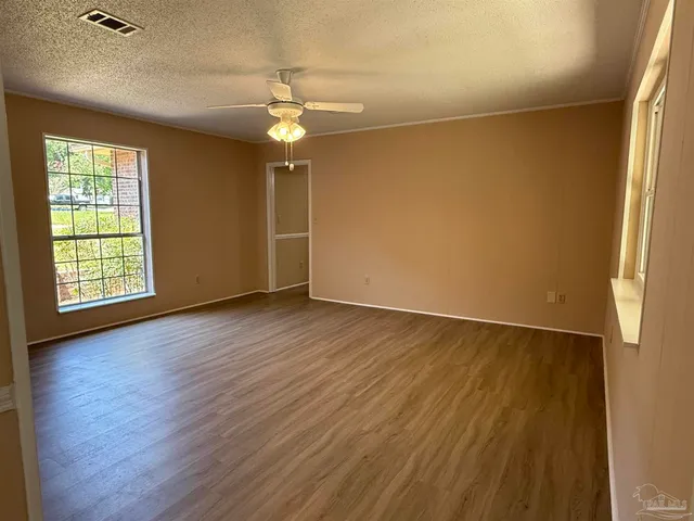 $264,900 | 7000 Forshalee Street, Pensacola, FL 32503