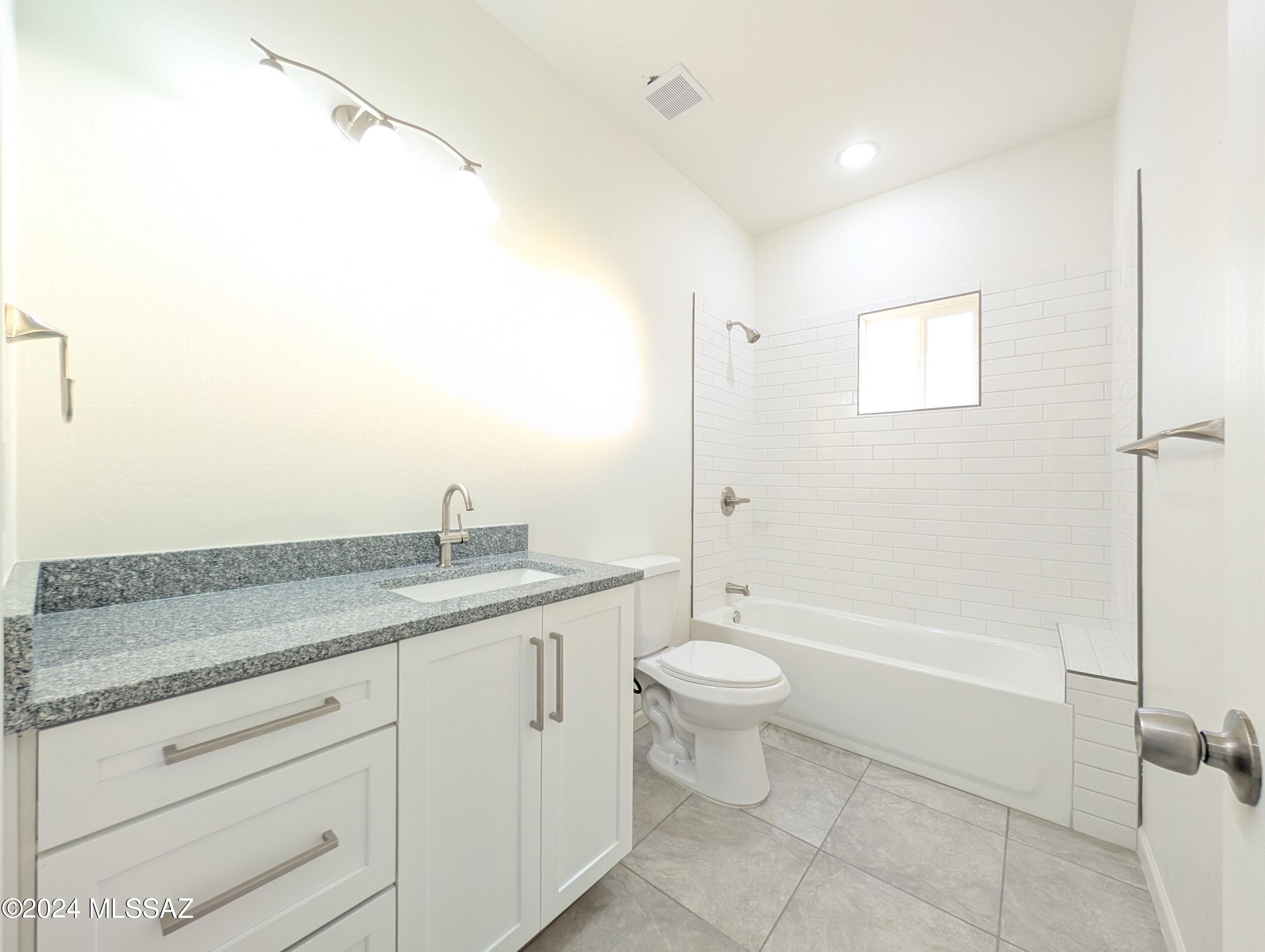 212 Vara Court Rio Rico, AZ 85648 - Photo 20 of 27