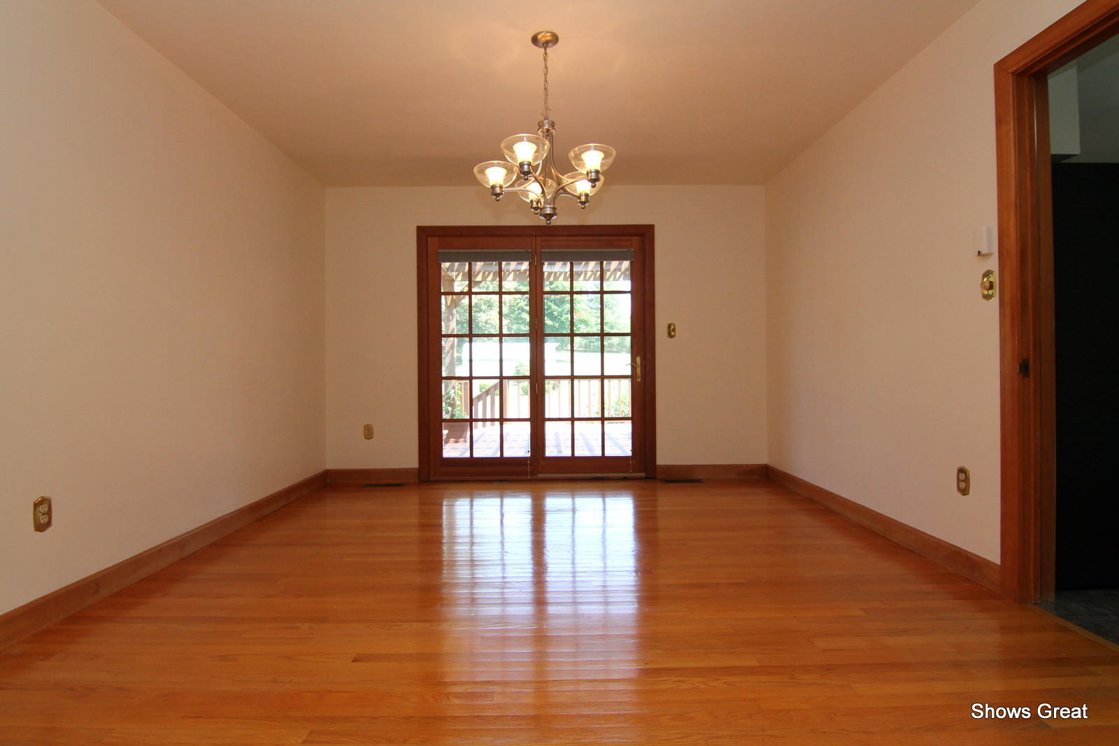 3519 Grandin Road Southwest Roanoke, VA 24018 - Photo 13 of 58 IMG_7331