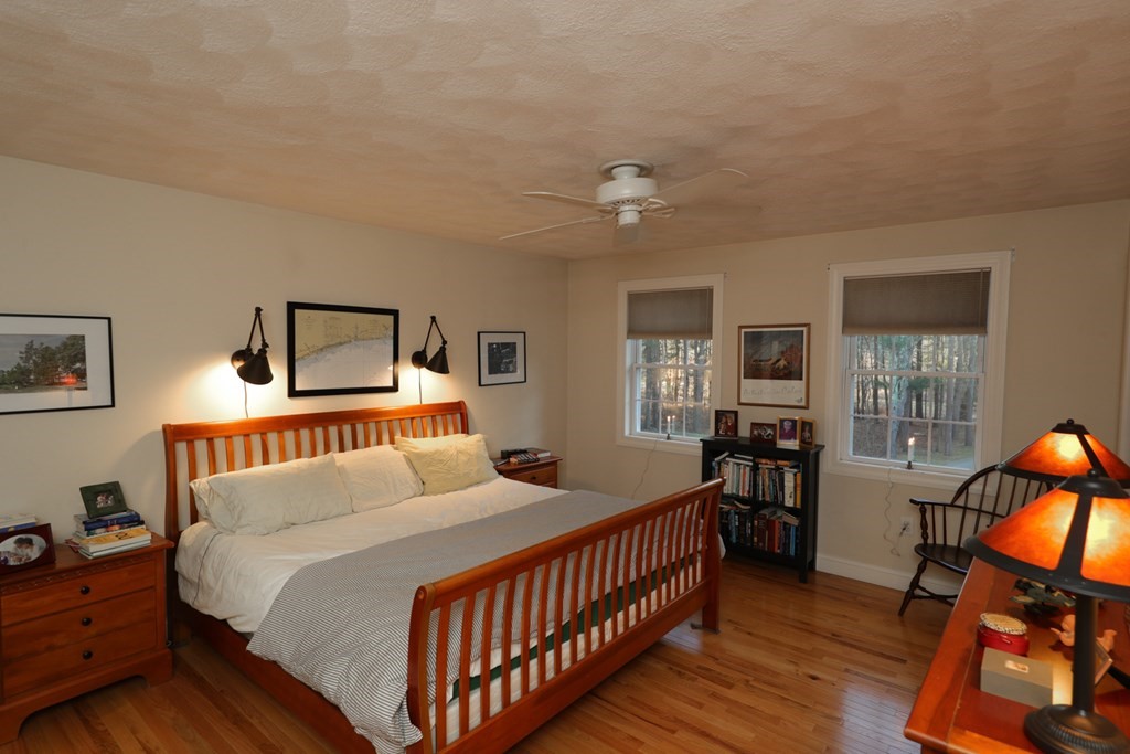 105 Dudley Road Billerica, MA 01821 - Photo 13 of 36 Gallery Image 13