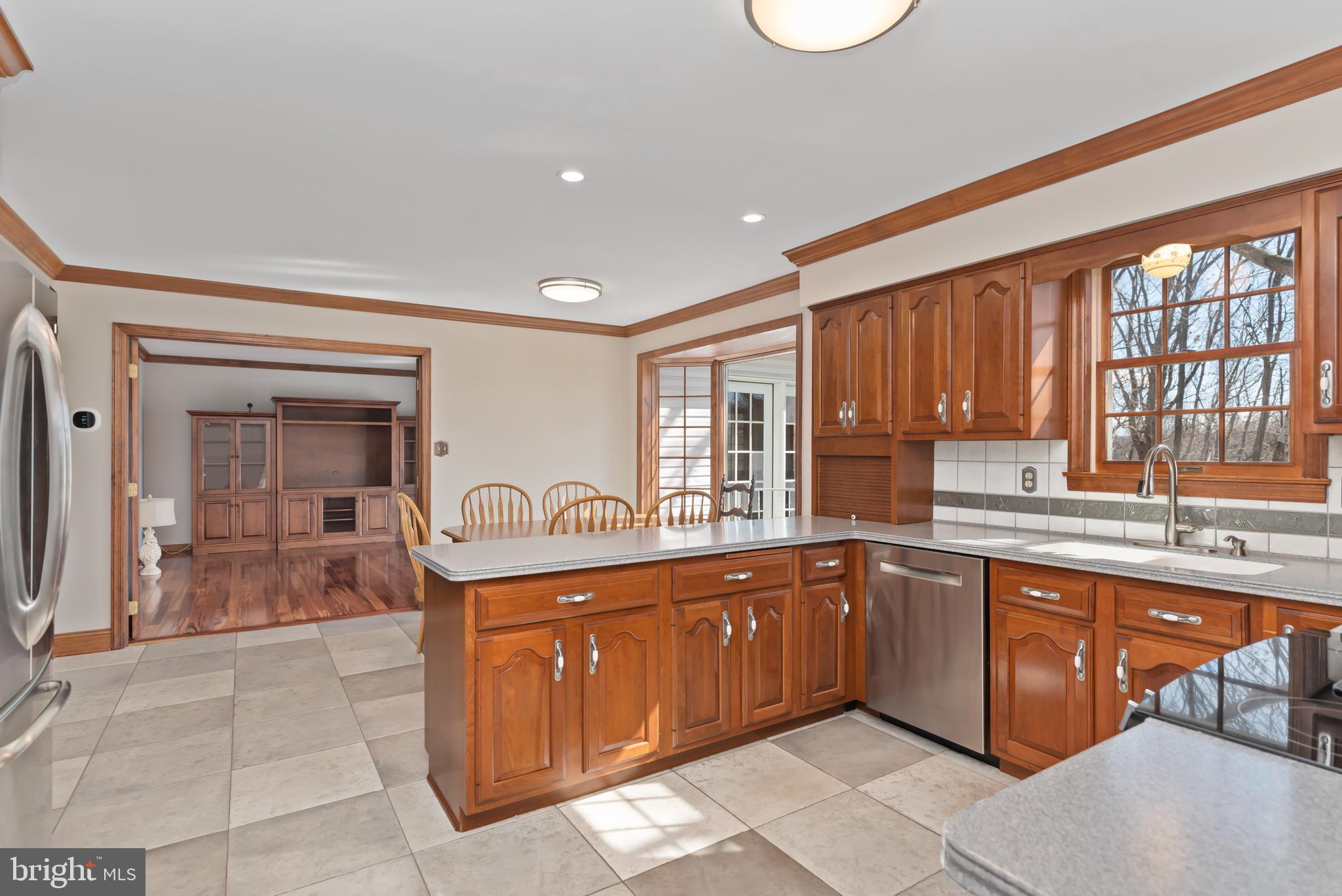 750 Cartref Road Etters, PA 17319 - Photo 15 of 52 Gallery Image 15