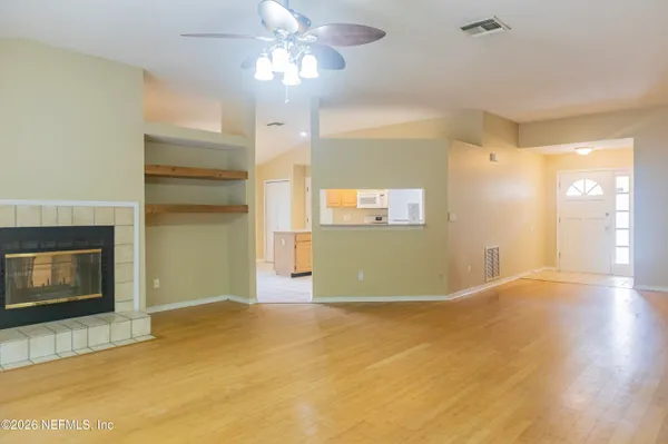 $2,295 | 8066 Dickie Drive, Jacksonville, FL 32216