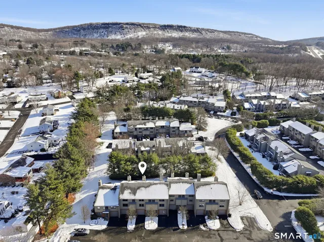 $304,999 | 73 Metacomet Drive, Unit 73, Meriden, CT 06450