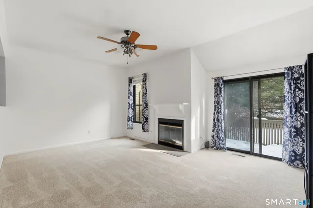 $304,999 | 73 Metacomet Drive, Unit 73, Meriden, CT 06450