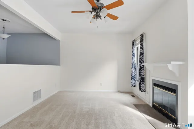 $304,999 | 73 Metacomet Drive, Unit 73, Meriden, CT 06450