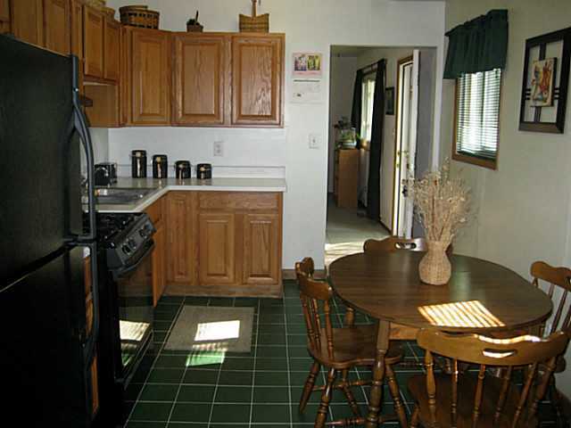 3842 Evanston Road Columbus, OH 43232 - Photo 3 of 11 Gallery Image 3