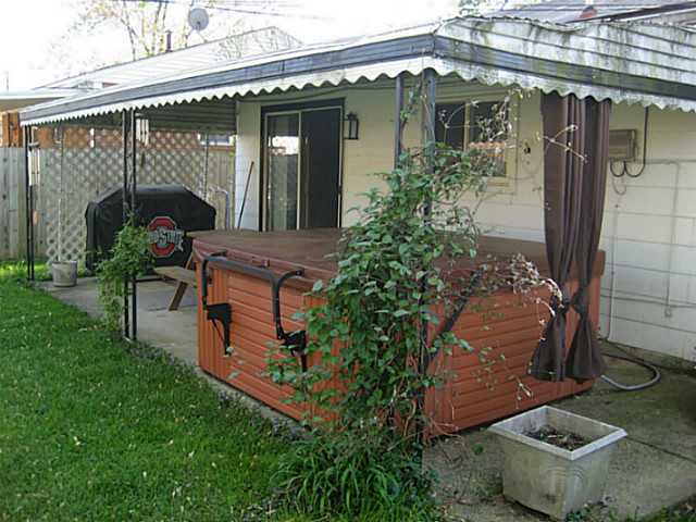 3842 Evanston Road Columbus, OH 43232 - Photo 9 of 11 Gallery Image 9