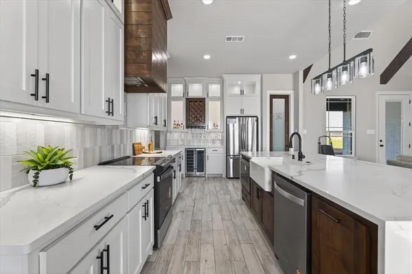 $600,000 | 556 County Road 4875, Celeste, TX 75423