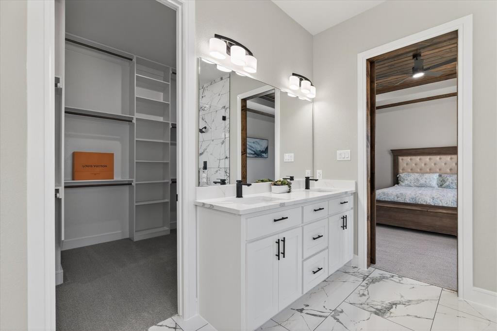 556 County Road 4875 Celeste, TX 75423 - Photo 16 of 40