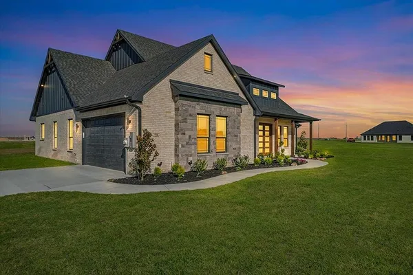 $600,000 | 556 County Road 4875, Celeste, TX 75423