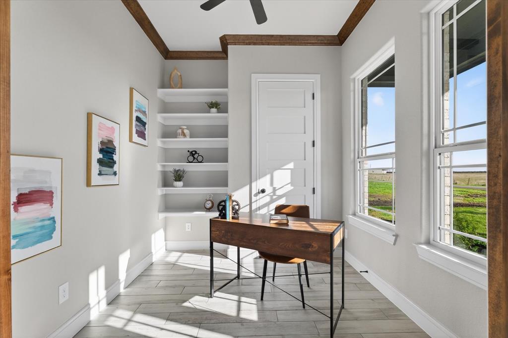 556 County Road 4875 Celeste, TX 75423 - Photo 4 of 40