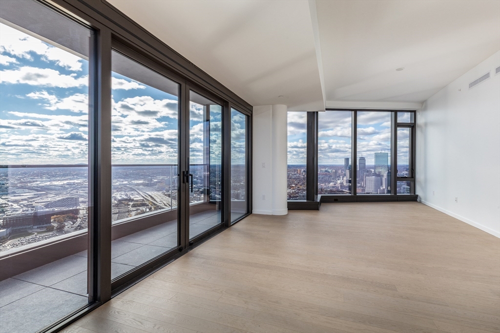 682 Atlantic Avenue, Unit 3710A Boston, MA 02111 - Photo 7 of 42