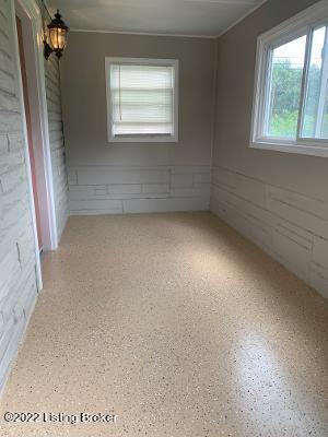 3704 Ralph Avenue Louisville, KY 40211 - Photo 16 of 20 r5