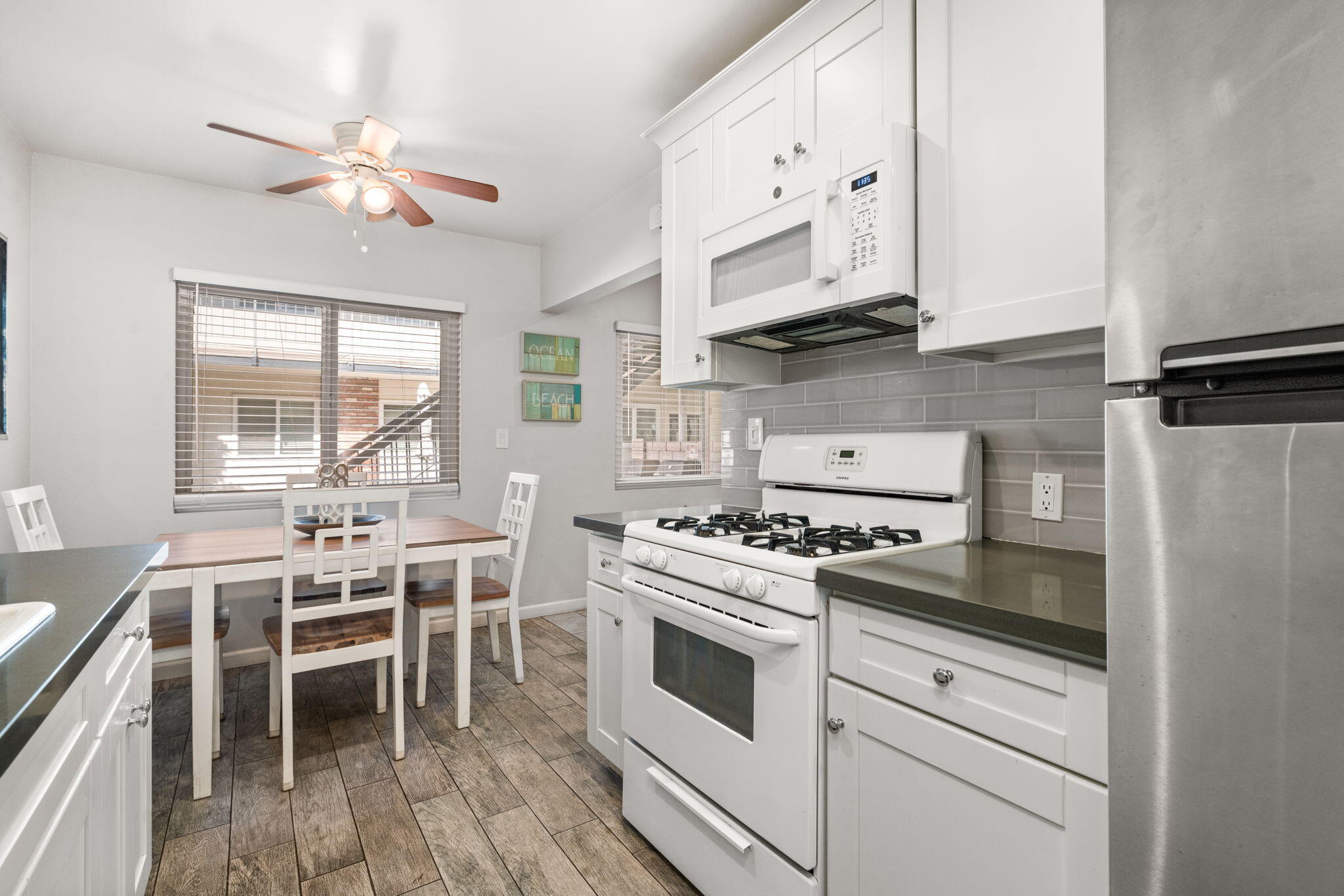 4980 Sandyland Road, Unit 104 Carpinteria, CA 93013 - Photo 14 of 38 11-web-or-mls-805MW-4980Sandyland104-10