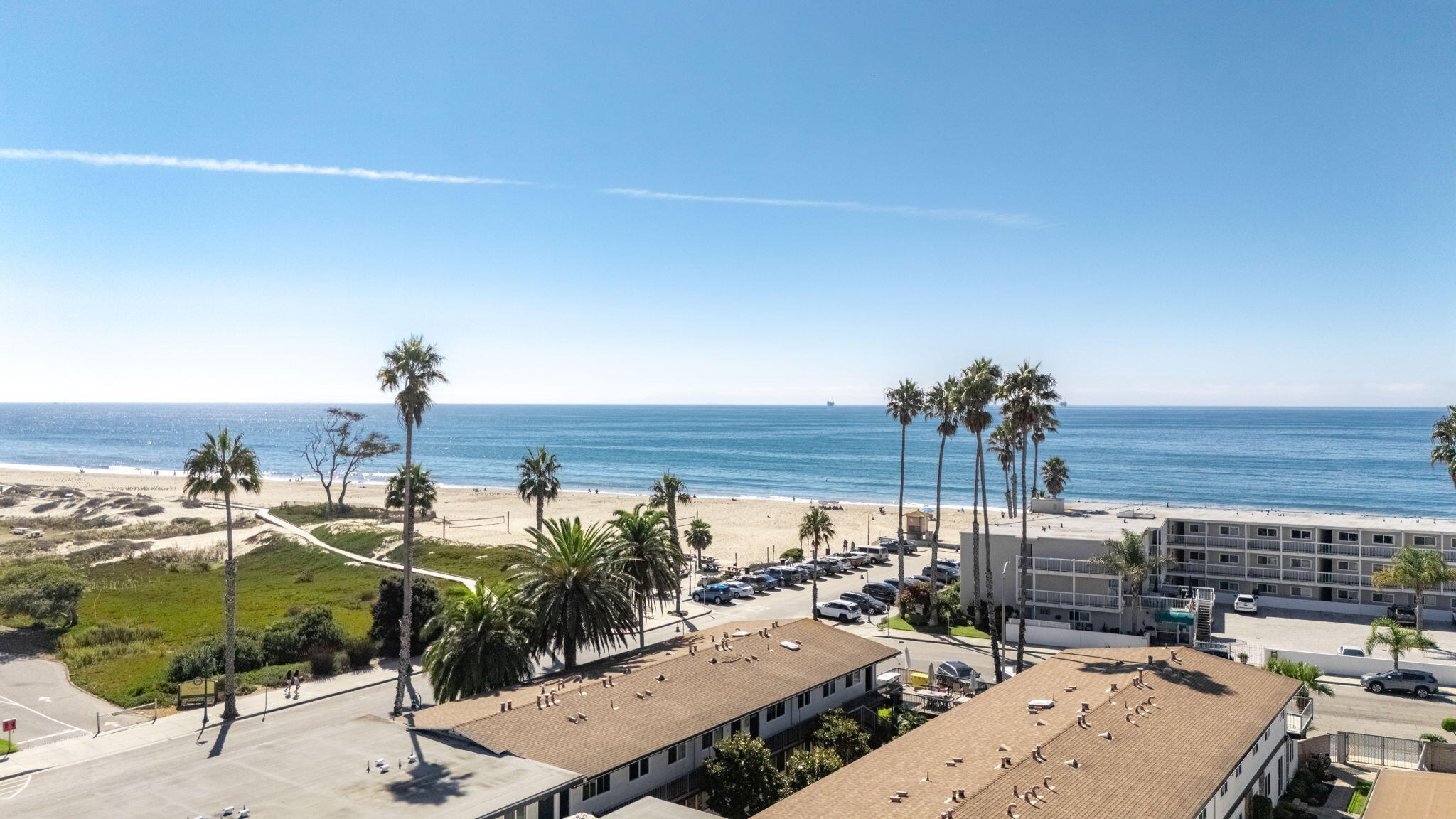 4980 Sandyland Road, Unit 104 Carpinteria, CA 93013 - Photo 3 of 38 19-web-or-mls-805MW-4980Sandyland104-Aer