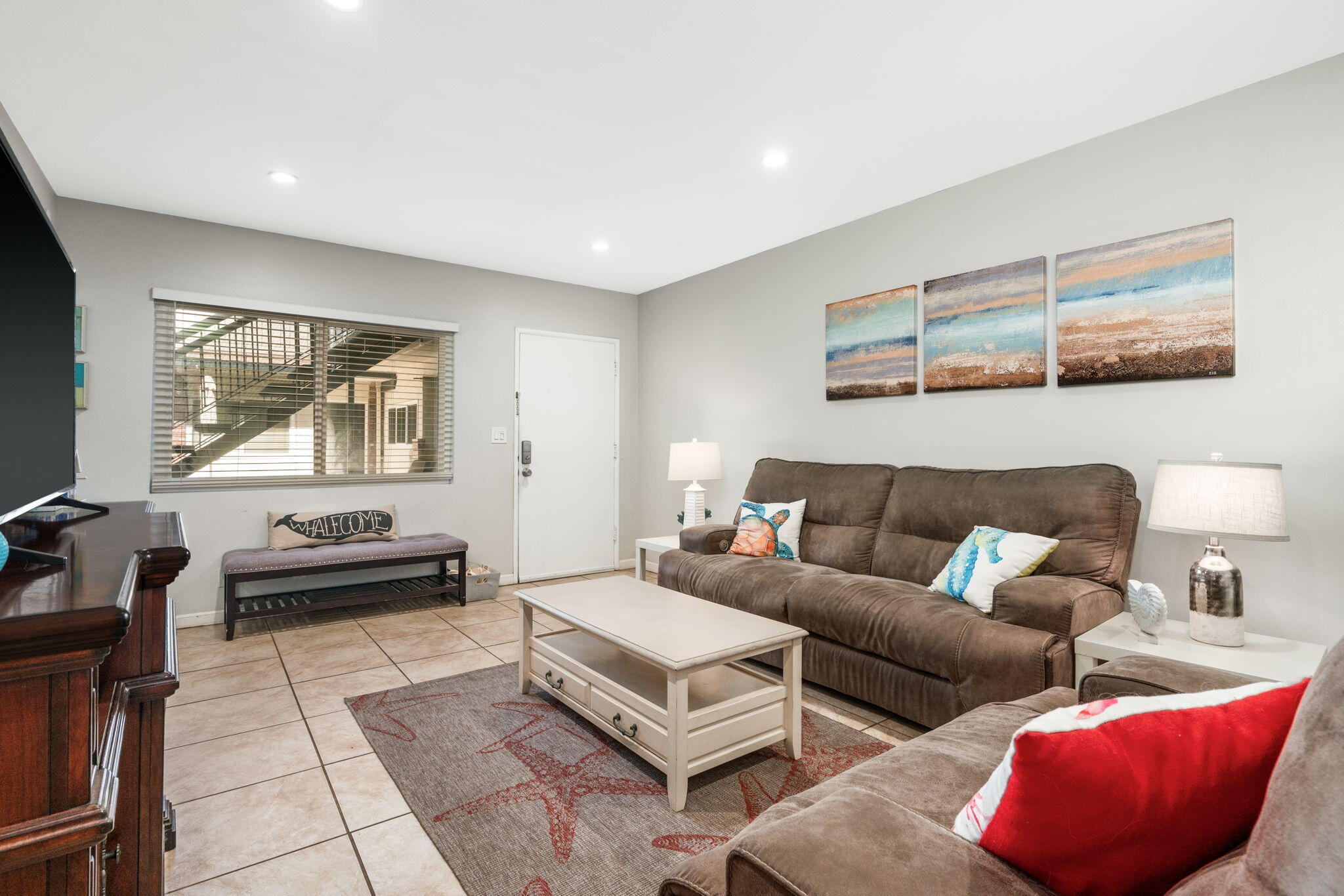 4980 Sandyland Road, Unit 104 Carpinteria, CA 93013 - Photo 7 of 38 8-web-or-mls-805MW-4980Sandyland104-7