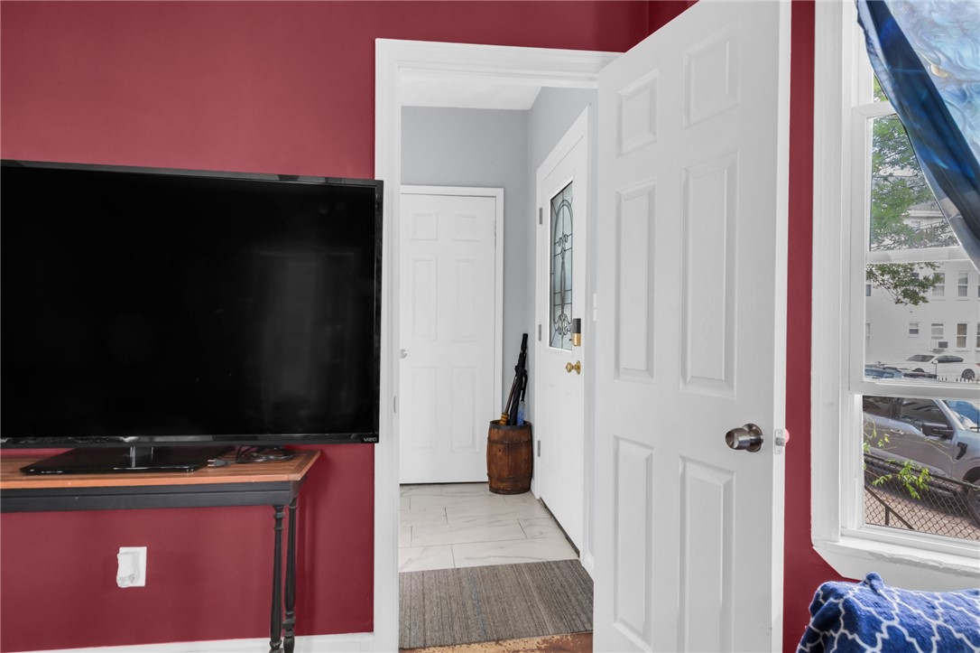 45 Arch Street Pawtucket, RI 02860 - Photo 8 of 42