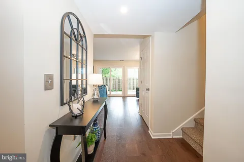 $425,000 | 209 East Chelsea Circle, Newtown Square, PA 19073