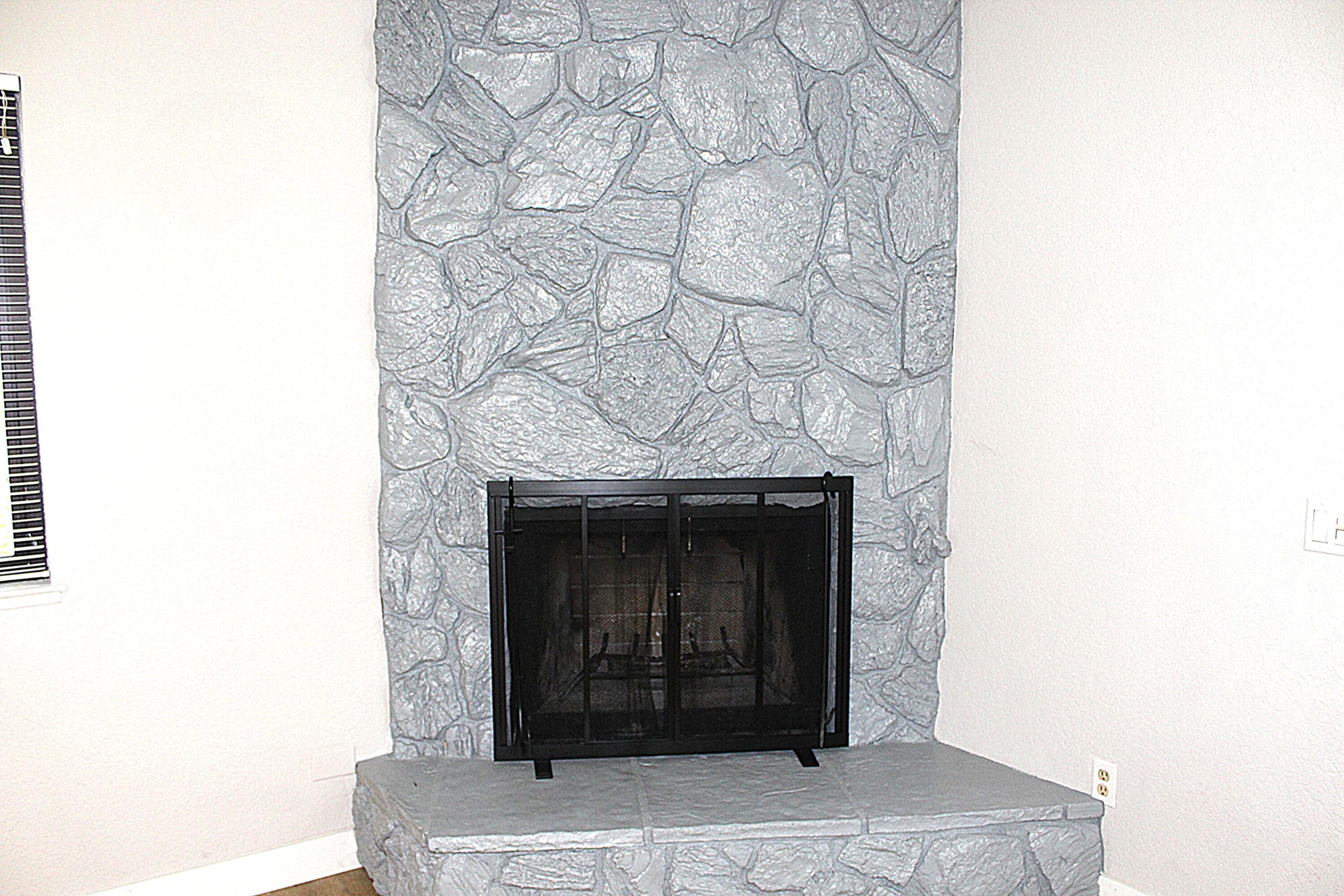 1975 Bechelli Lane Redding, CA 96002 - Photo 11 of 25 Fireplace