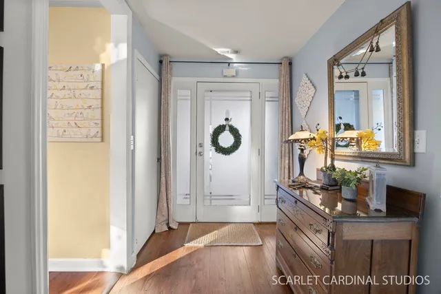 $525,000 | 31 Roosevelt Street, St. Charles, IL 60174