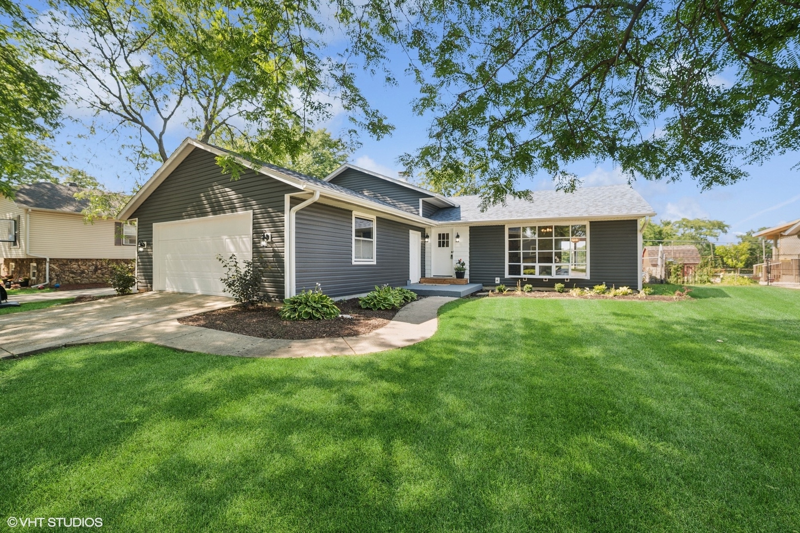 6 Spring Valley Lane Streamwood, IL 60107 - Photo 1 of 21 Gallery Image 1