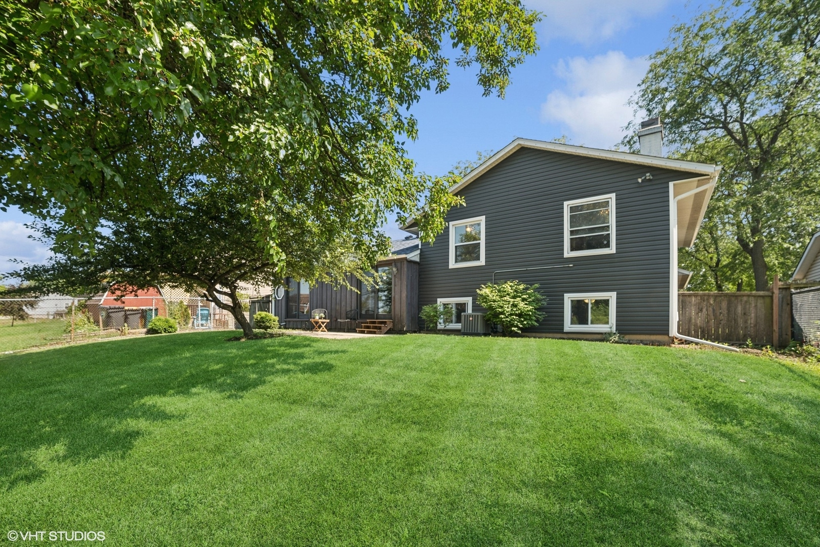 6 Spring Valley Lane Streamwood, IL 60107 - Photo 16 of 21 Gallery Image 16