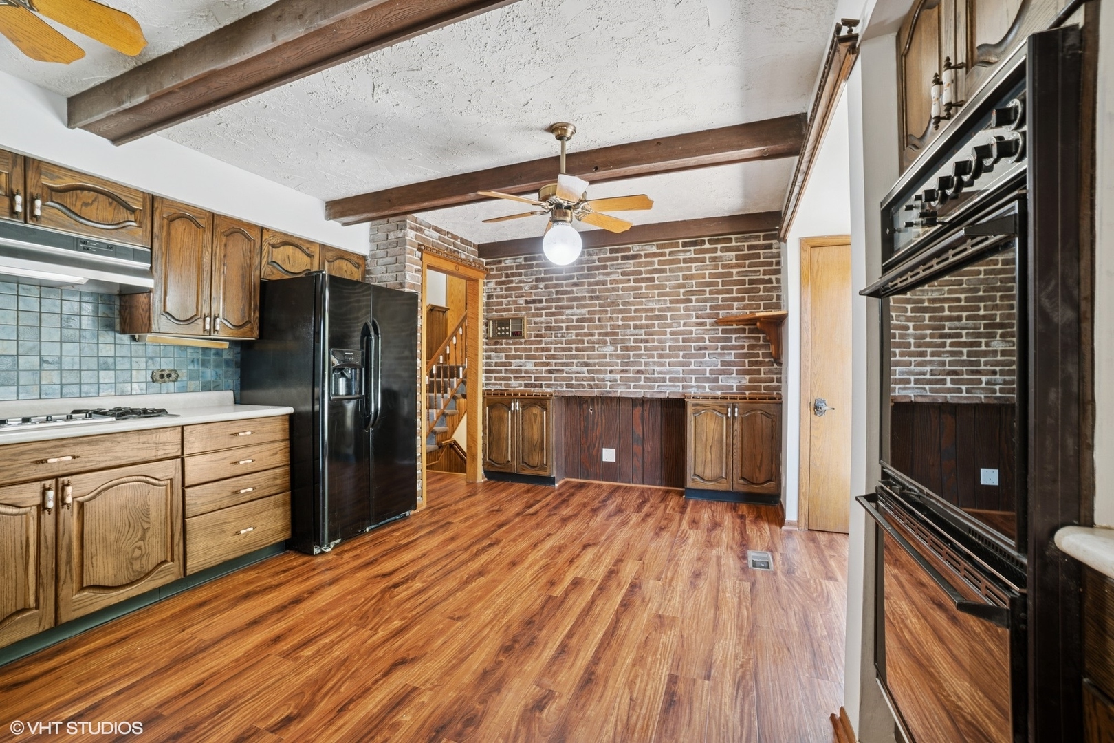 6 Spring Valley Lane Streamwood, IL 60107 - Photo 5 of 21 Gallery Image 5