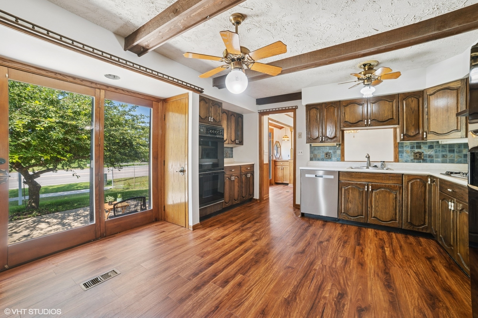 6 Spring Valley Lane Streamwood, IL 60107 - Photo 6 of 21 Gallery Image 6