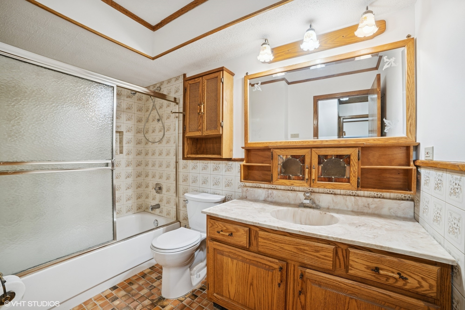 6 Spring Valley Lane Streamwood, IL 60107 - Photo 7 of 21 Gallery Image 7