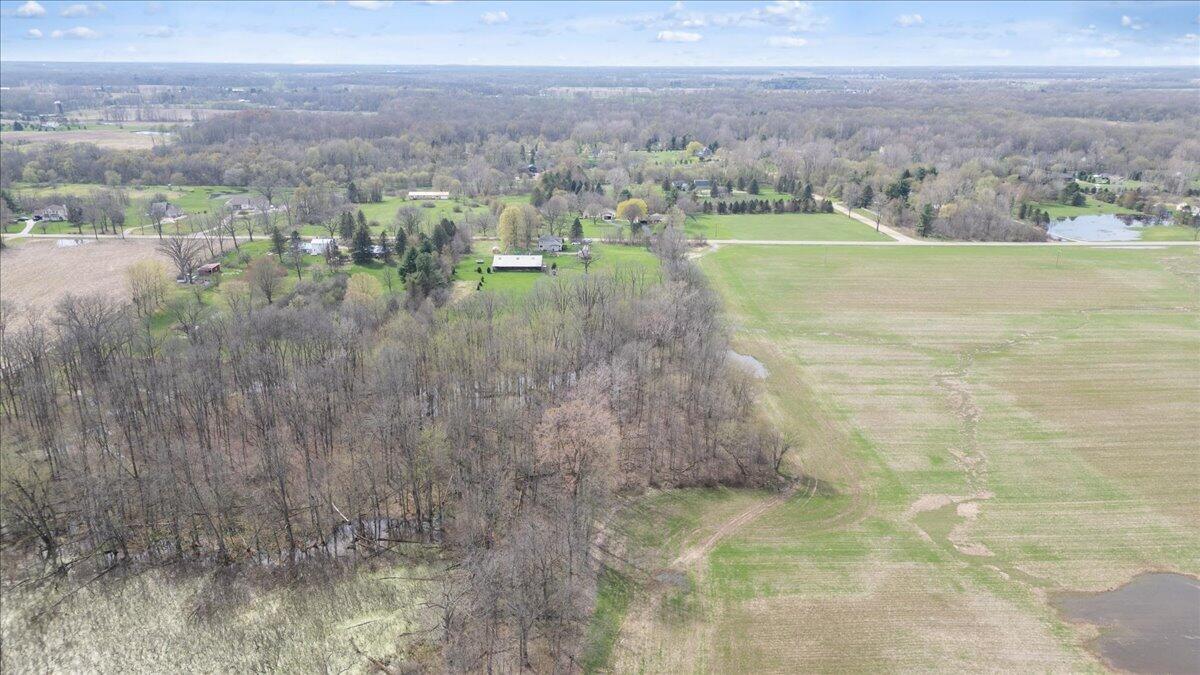975 South Elliott Road Fowlerville, MI 48836 - Photo 34 of 56 39-Media Jett - 06