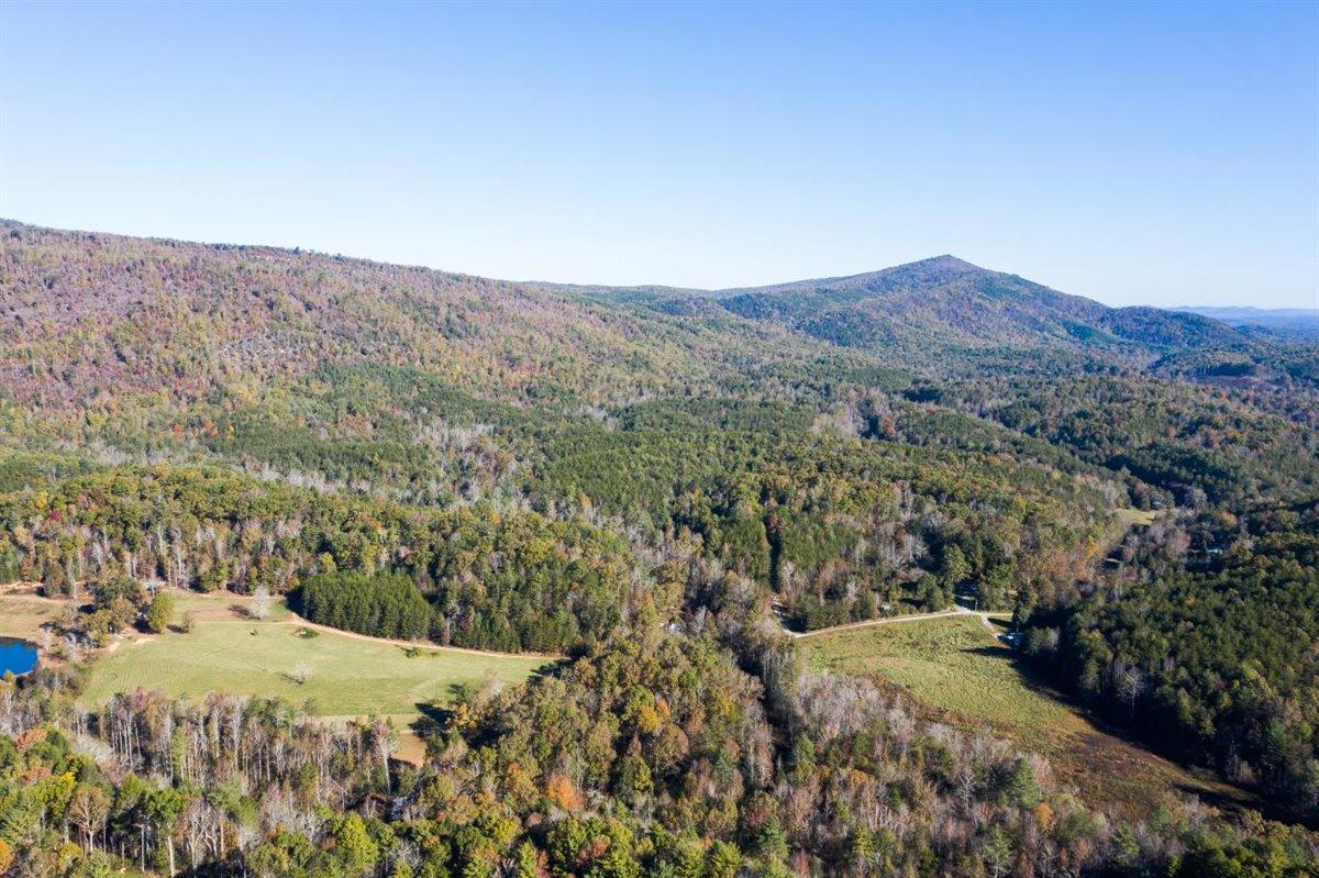 190 Basin Creek Road Reliance, TN 37369 - Photo 13 of 30 190 Basin Creek Road Mnt View Pic