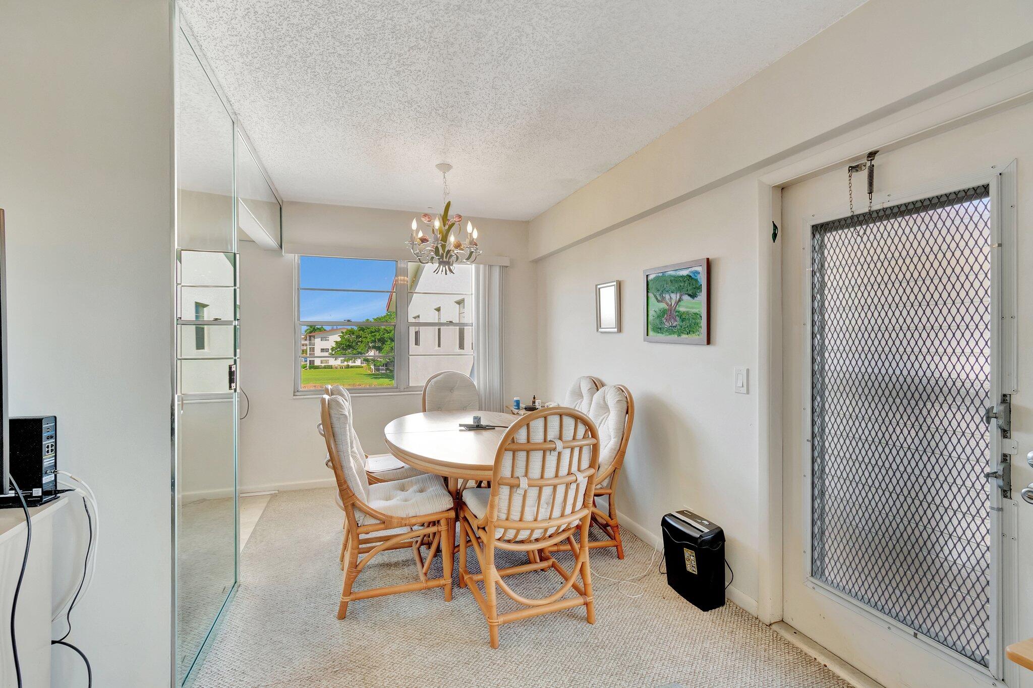 536 Fanshaw M Boca Raton, FL 33434 - Photo 9 of 65 15-web-or-mls-DSC_8501
