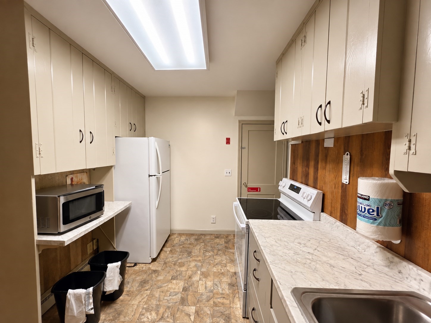 629 Granby Road South Hadley, MA 01075 - Photo 4 of 30 Gallery Image 4