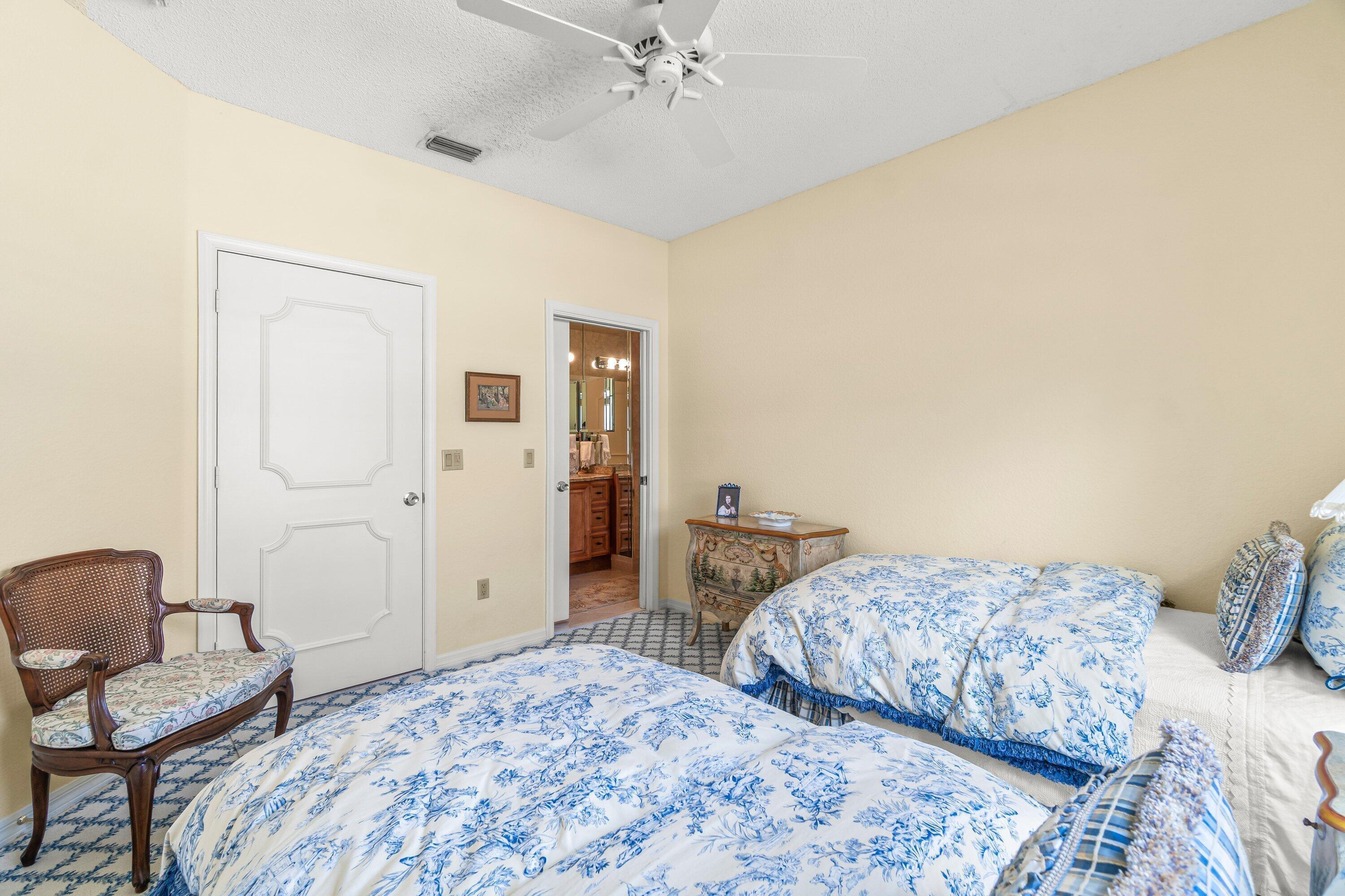 6229 Graycliff Drive, Unit D Boca Raton, FL 33496 - Photo 20 of 49 4th Bedroom